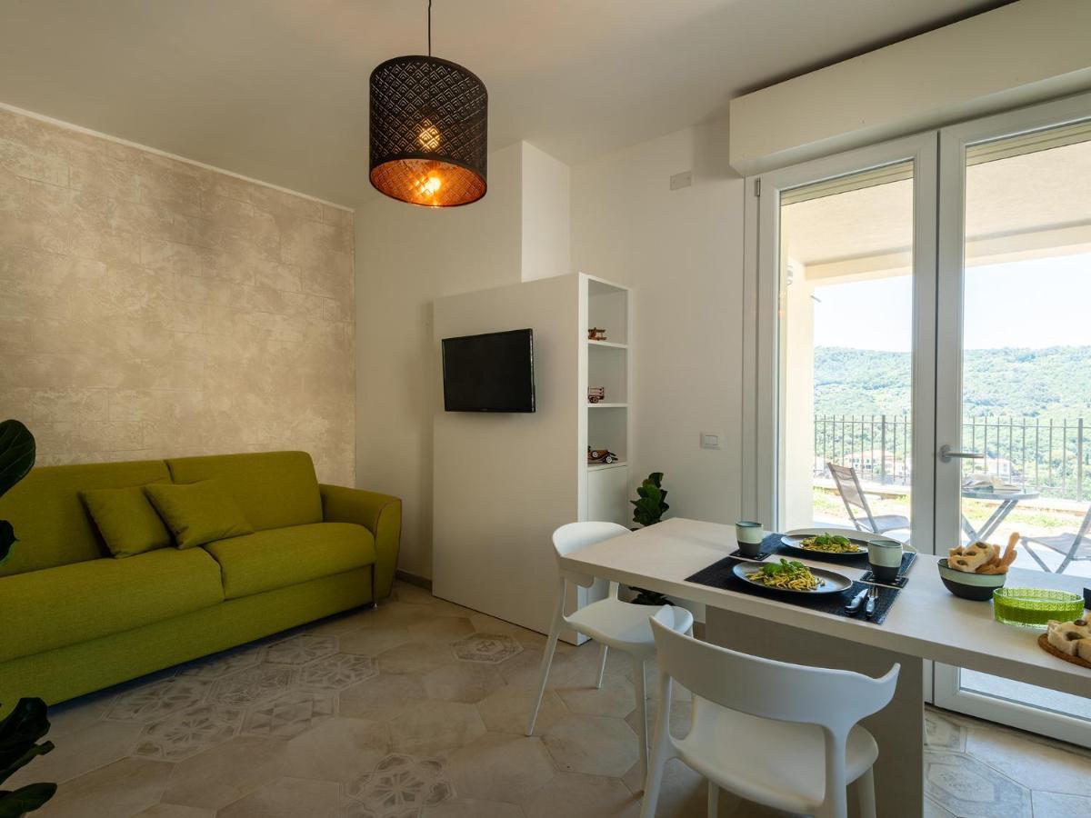 Appartamento Hanbury With Swimming Pool And Parking In *